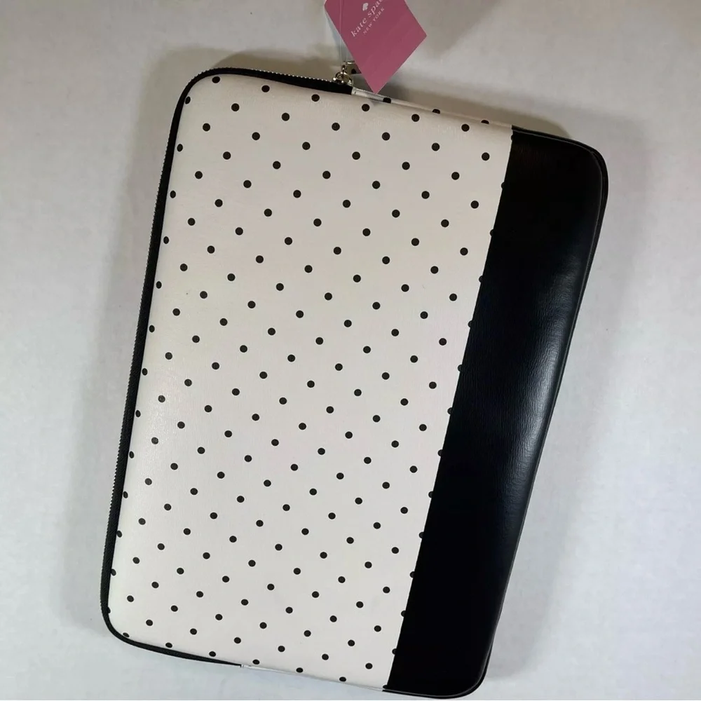Kate Spade New York Disney x Minnie Mouse Figaro Cat Universal Laptop Sleeve NEW